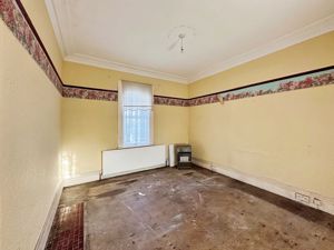 Photo 1- click for photo gallery